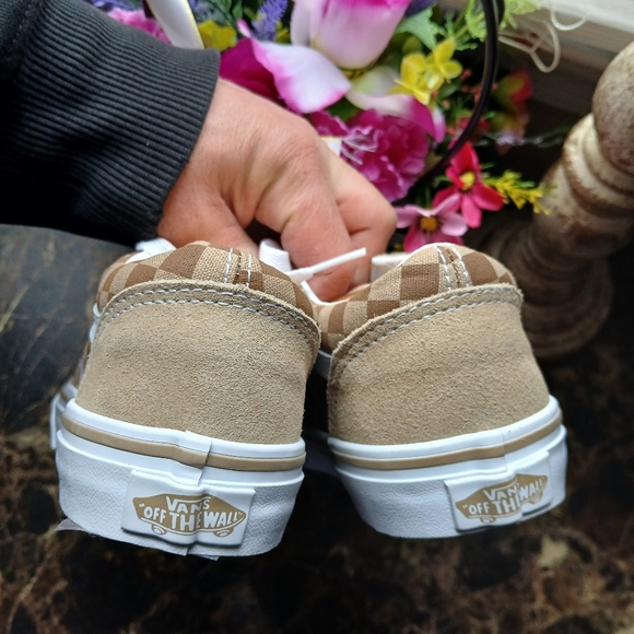 Vans Old Skool Checkerboard Skateboard/Lifestyle ShoesSize 4.5 Youth/6 Women - Picture 9 of 10